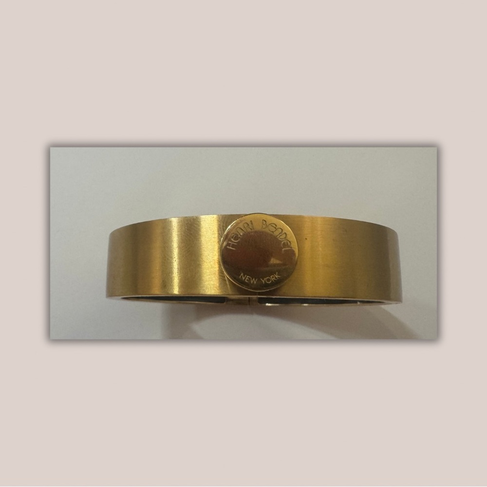 HENRI BENDEL BANGLE BRACELET | GOLD | SMALL WRIST